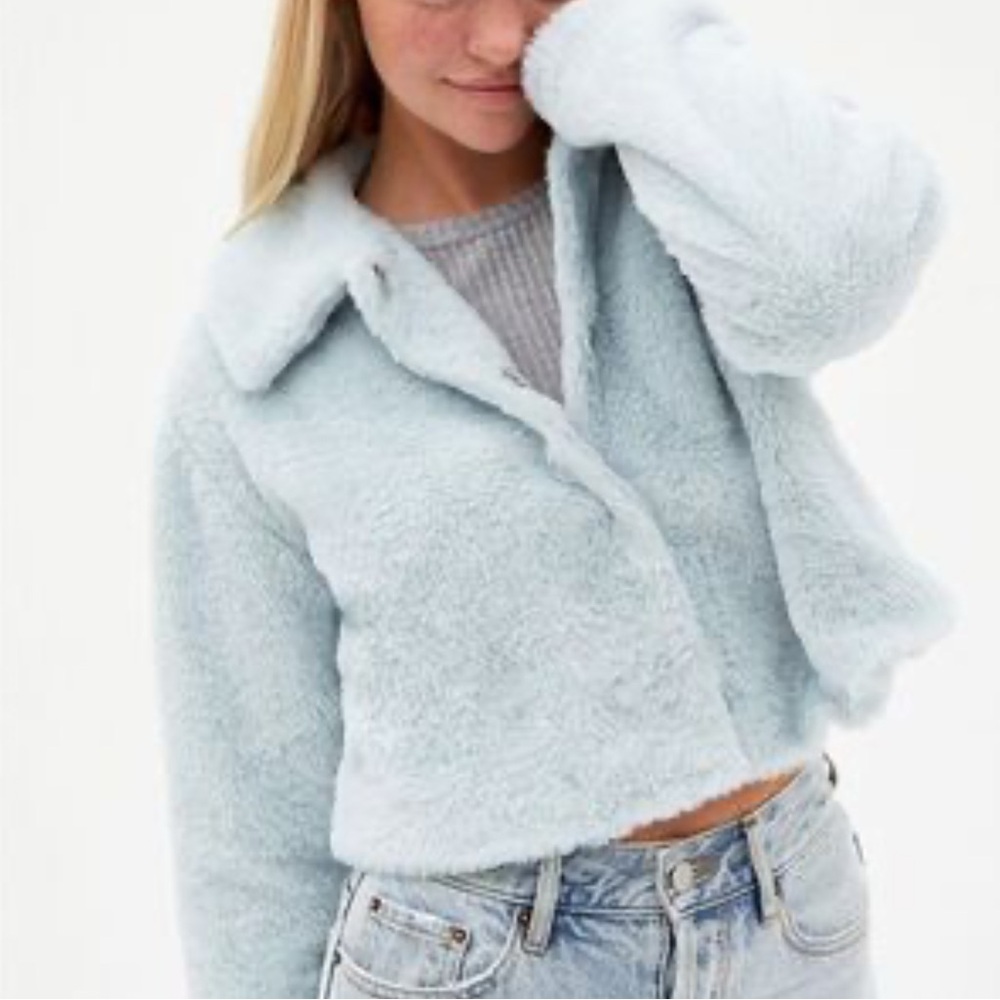 Kendall & Kylie Pacsun Faux Fur Crop Jacket Baby Blue Size Medium NWOT